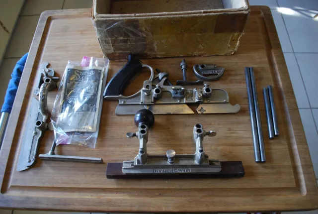 Antique Stanley Rule & Level Co No 45 SW Combination Plane in original Box *NICE