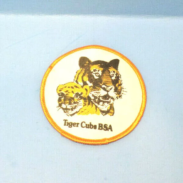 Tiger Cubs BSA Patch Boys Scouts of America (B72)