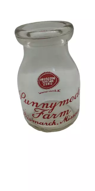 milk bottle-Missouri Pacific Lines Railroad-SUNNYMEDE FARM BISMARCK -1/2 Pint