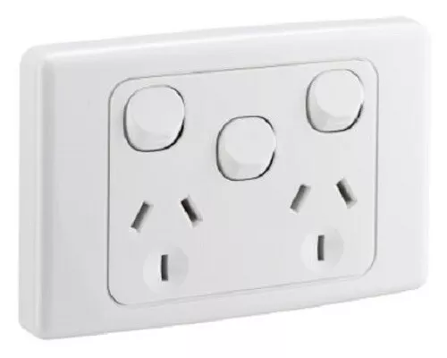 Clipsal 2000-SERIES TWIN SWITCHED SOCKET 10A 250V 3-Pin Flat, Extra Switch WHITE