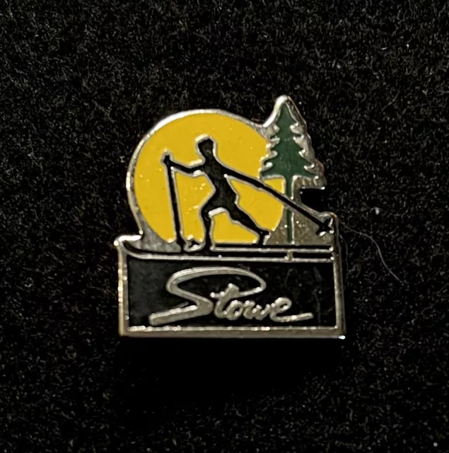 STOWE XC Skiing Ski Pin Mount Mansfield VERMONT Resort Souvenir Travel Lapel