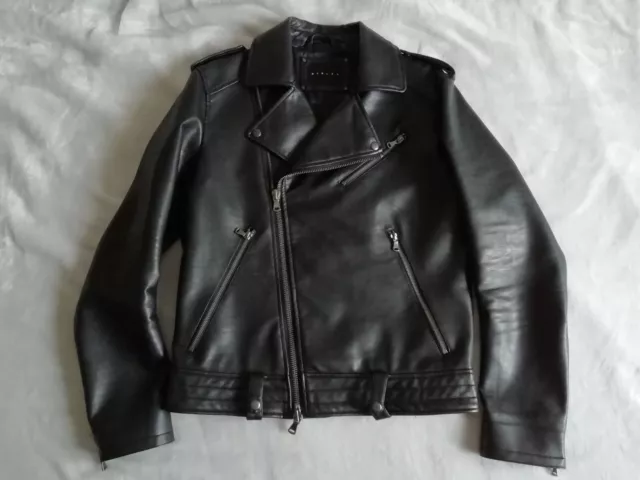 SISLEY GIACCA CHIDO in similpelle nera Tg48 usata EUR 45 00