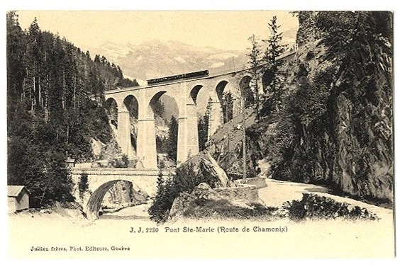 CPA 74 Haute-Savoie Chamonix Pont Sainte-Marie Route de Chamonix