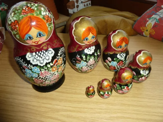 Echte MATROSCHKA / MATRJOSCHKA 7teilig - handbemalt - Volkskunst aus Russland