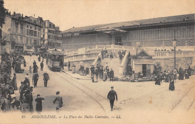 Angouleme- La lace des Halles Centrales France à Angoulême - Cartorum