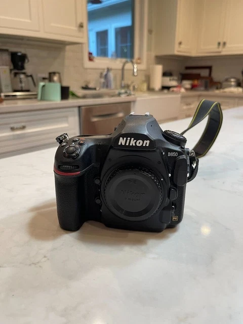 Nikon D850 45.7 MP Digital SLR Camera - Black (Body Only) - USED