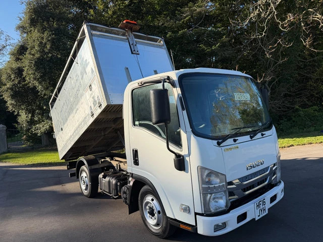 Tiipper ISUZU N35.120 GRAFTER 120 Hp- Highside Tipper - £11,950.00 + Vat £ ...