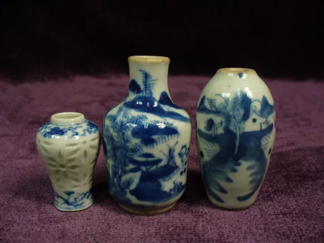 Antique 18/19C Chinese porcelain bottle group