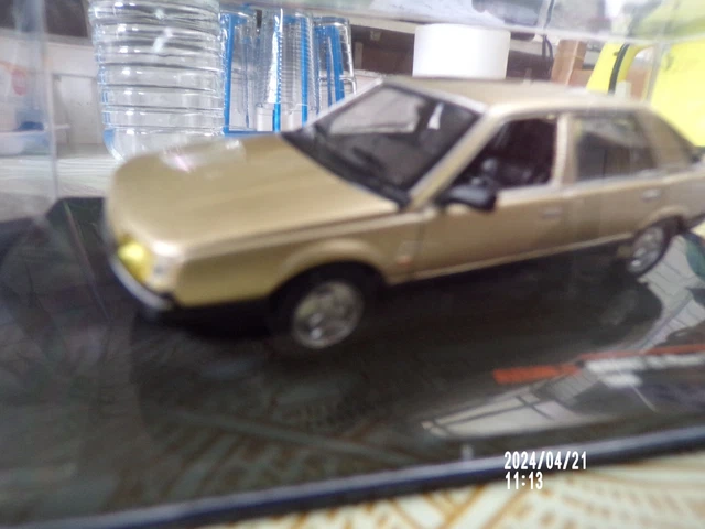 Miniature Renault 25 Phase 1 V6 - Échelle 1/18 - Résine - Peugeot ?