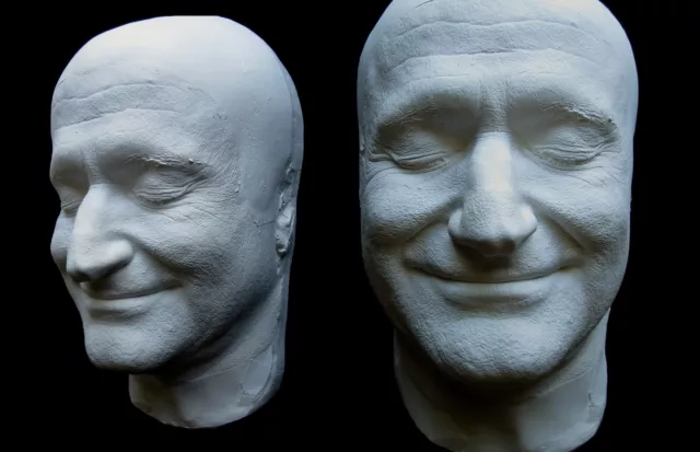 Robin Williams Smiling Life Mask Lifecast