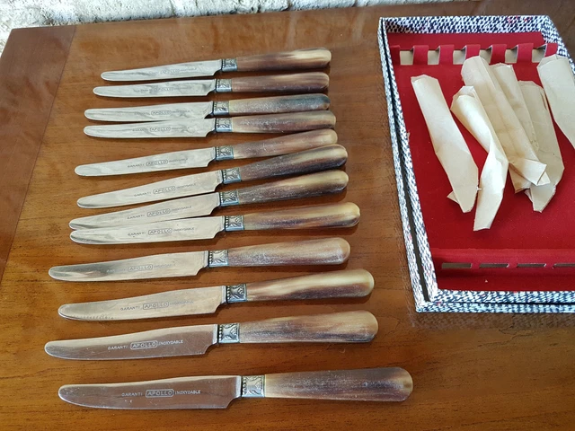 lot de 12 couteaux anciens manche bakelite
