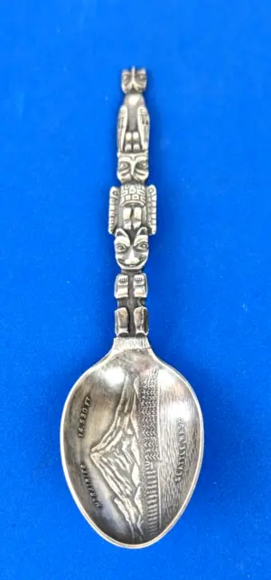 Sterling Silver Totem Pole Mt Rainier Seattle Washington Souvenir Spoon 5 1/4"