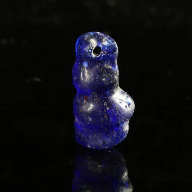 Ancient glass beads & pendants: ancient Greek glass pendant, 3-2 century BCE