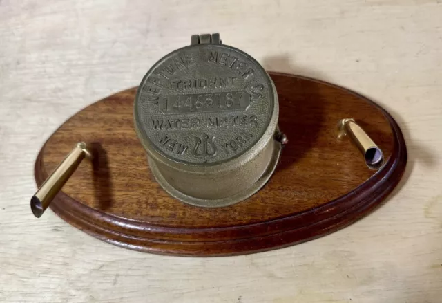 NEPTUNE METER Co. NEW YORK Trident Water Meter Cap 14463187 Desk Pen Holder