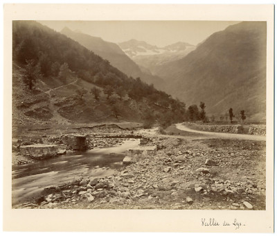 tirage France Les Pyrénées La vallée du Lys Vintage cdv albumen print CDV 
