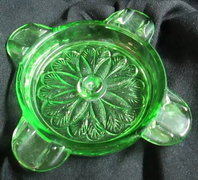 Jeanette Glass Co. "Sunflower"  Pattern Green Depression Glass Ashtray