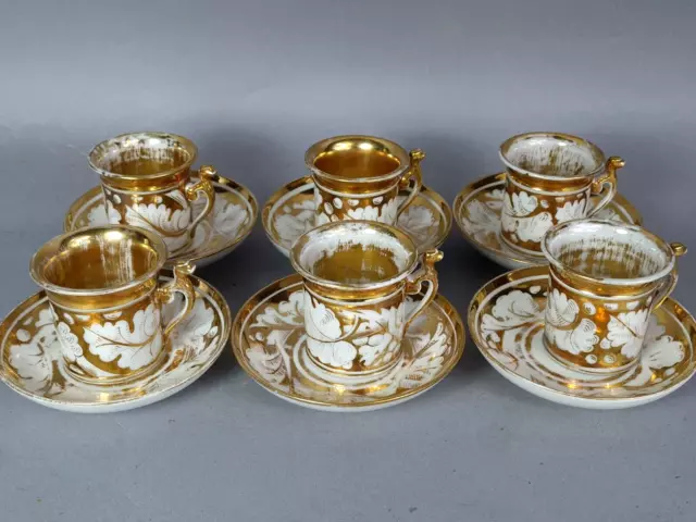 Ensemble de 6 tasses à café & sous-tasses porcelaine de Paris XIXe siècle. SB