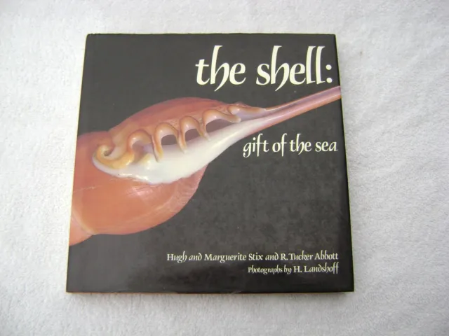 The Shell Book Maritime Seashell Nautical Marine (#152)