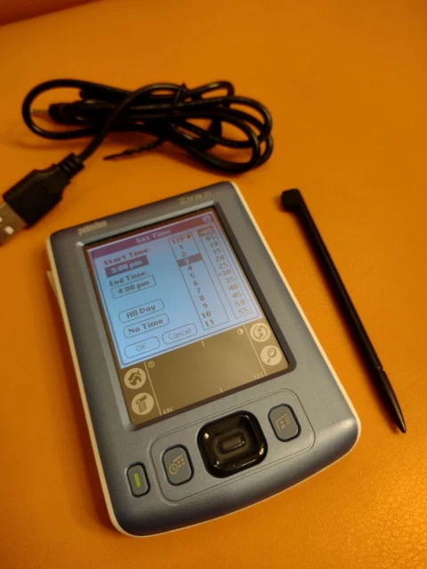 PalmOne Zire 31 Handheld PDA Organizer - Blue Complete With Case & Charge Lead