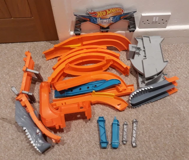Lot De Pièces Hot Wheels - Constructeur De Chenilles - Éléments De Circuit - Occasion