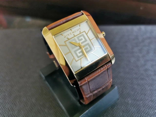 GENUINE MEN S GIVENCHY GV.5200M watch SWISS Made 149.99 PicClick UK