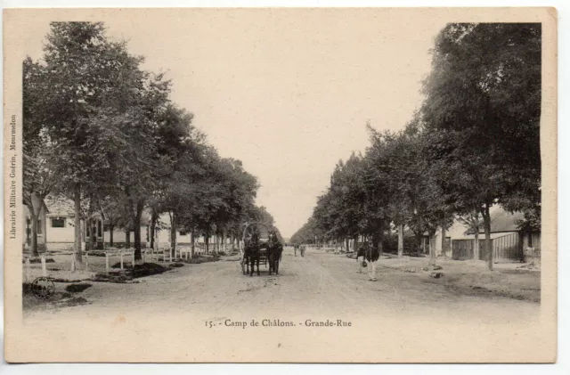 CHALONS SUR MARNE - Marne - CPA 51 - Vie Militaire - grande rue du camp