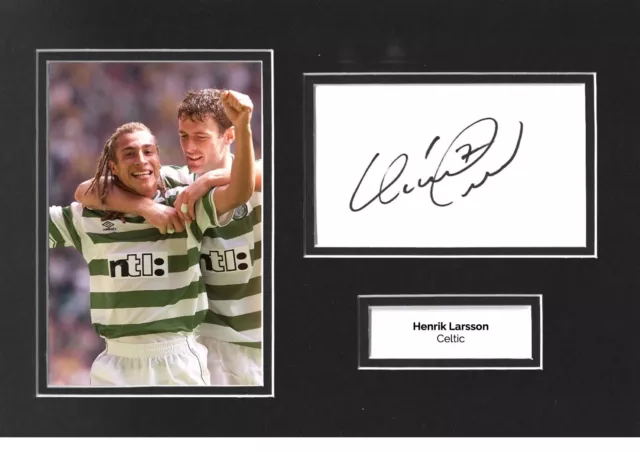 Henrik Larsson Signed Photo with Celtic FC Football Shirt Framed –  Experience Epic