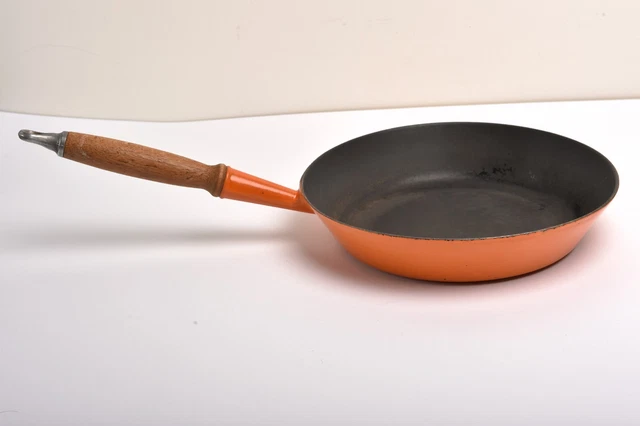 Poêle Sauteuse Vintage Le Creuset 24 Cm - Fonte émaillée Orange - Manche Bois - France