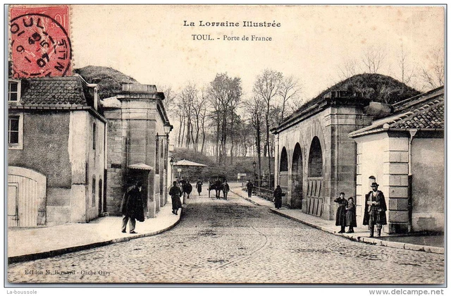 54 TOUL - la porte de France.