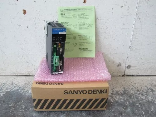 Sanyo Denki Qs1E03Aa-01 Servo Drive 3Ph 163V  (New In Box)