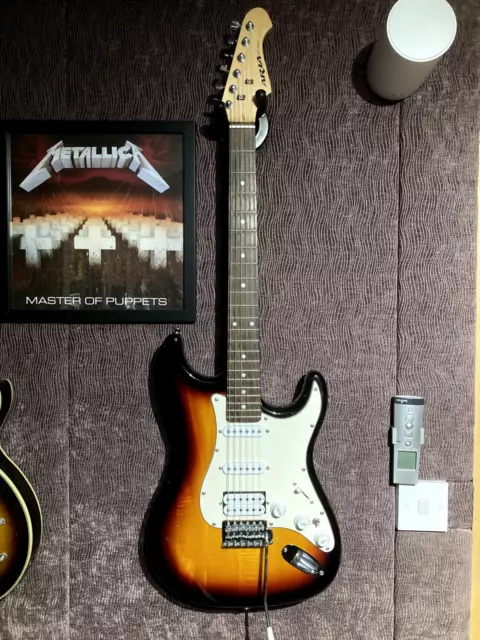 ARIA STG-004 3TS STG-Series Standard Electric Guitar 3TS (3 Tone Sunburst)