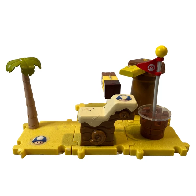 WORLD OF NINTENDO Super Mario Bros Micro Land Deluxe Pack Dessert 2014 ...