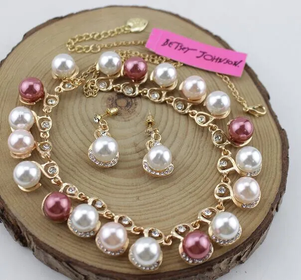 Set Fashion Pendant Betsey Johnson Jewelry Rhinestone Big pearl necklace earring