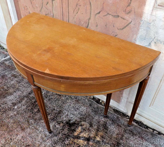 Tavolo rotondo a consolle allungabile gambe scanalate epoca '900