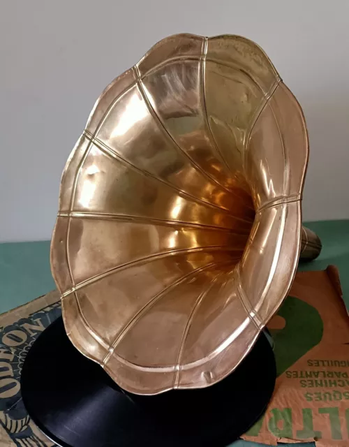 Très joli Ancien Pavillon pour Gramophone