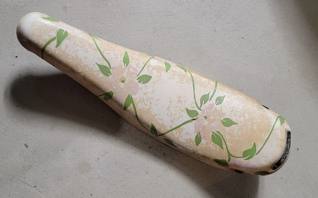 70's Vintage Schwinn Stingray Fair Lady Girls Flowered Banana Bike Seat 15" 70's Vintage Schwinn Stingray Fair Lady Girls Flowered Banana Bike Seat 15"