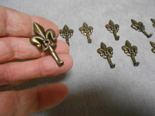 10 French Vintage  metal  tiny Hooks Hangers :  LIS pattern 7