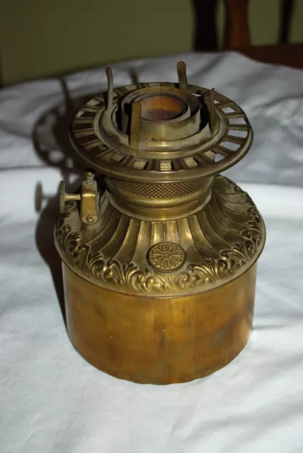 Antique brass oil lamp, banquet lamp font and burner 5" diameter 7" tall
