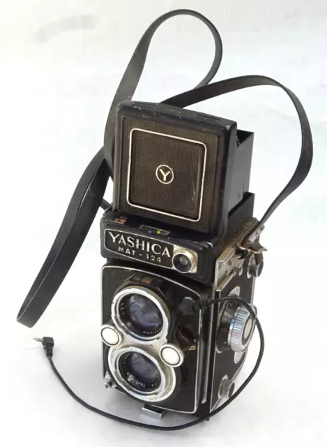 Vintage Yashica MAT-124 Camera Medium Format Film Camera