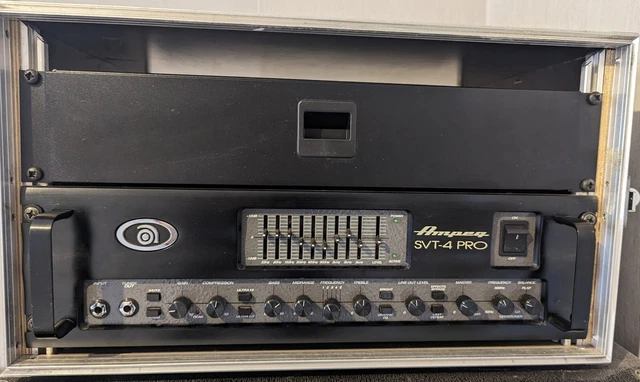 Ampeg SVT-4 PRO (Topteil E-Bass) inkl Case und Schublade