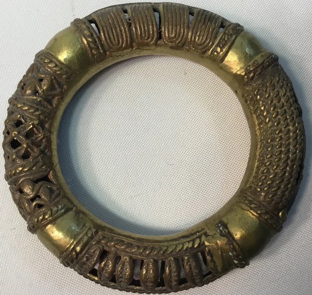 Pulsera de moneda tribal africana