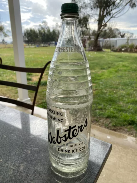 Rare Vintage 1950-60s WEBSTERS GRIFFITH NSW 32 FL OZ Pyro Label Bottle LIME LID