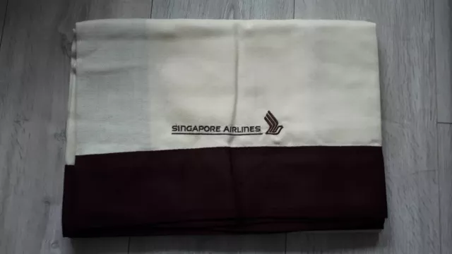 Singapore Airways First/Business ClassTravel Blanket Brand New