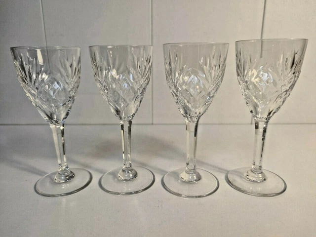 SAINT LOUIS 4 VERRES A VIN EN CRISTAL SOUFFLÉ TAILLÉ MODÈLE CHANTILLY 14,2cm