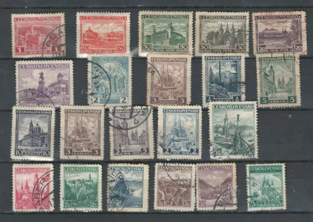 Czechoslovakia Europe Selection Used Classic  Castles Stamps Lot (Cesko 650)