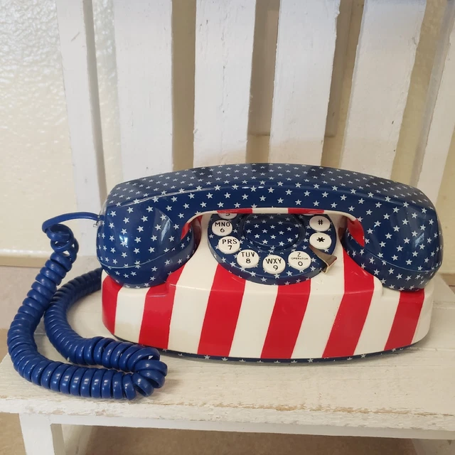VINTAGE USA FLAG Patriotic Stars and Stripes Princess Touch Tone