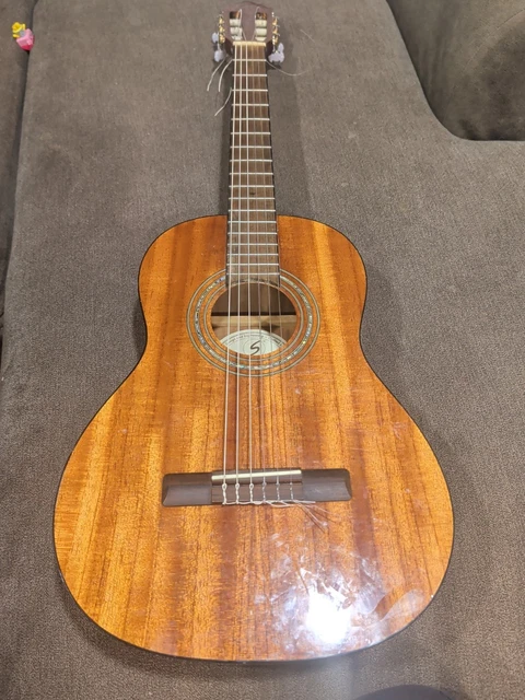 Classical Guitars, Guitars & Basses, Musical Instruments & Gear