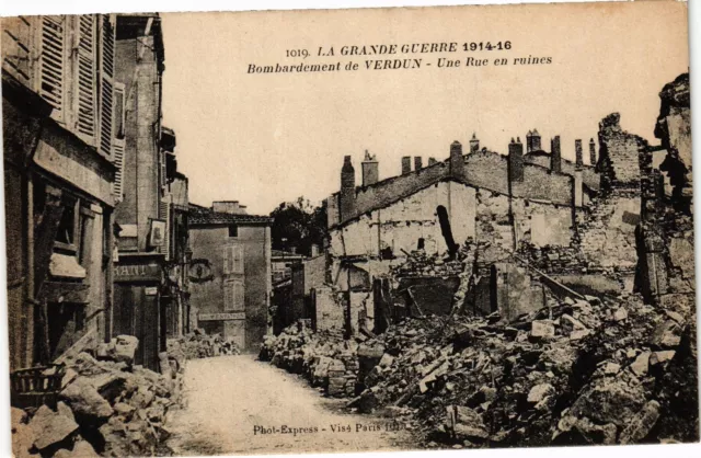 CPA Bombardement de Verdun-Une Rue en ruines (187545)
