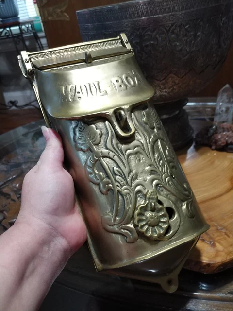 Vintage solid brass ornate old fashioned style mailbox. Battlefield antiques