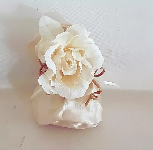 Sachet en tissu 17,5x20, Pochettes Cadeau Mariage avec dragées, fleur, etiquette